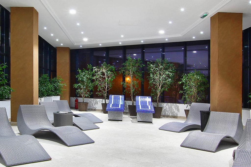A Hoteli - Hotel Sloboda Šabac Exterior foto